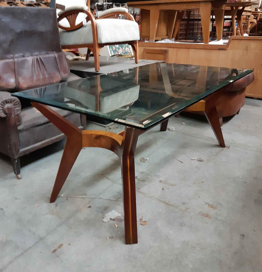 tavolo anni40/50 con cristallo molato trasparente