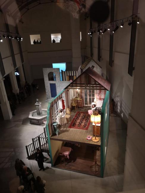 Ragnar Kjartansson - Bonjour (2015)